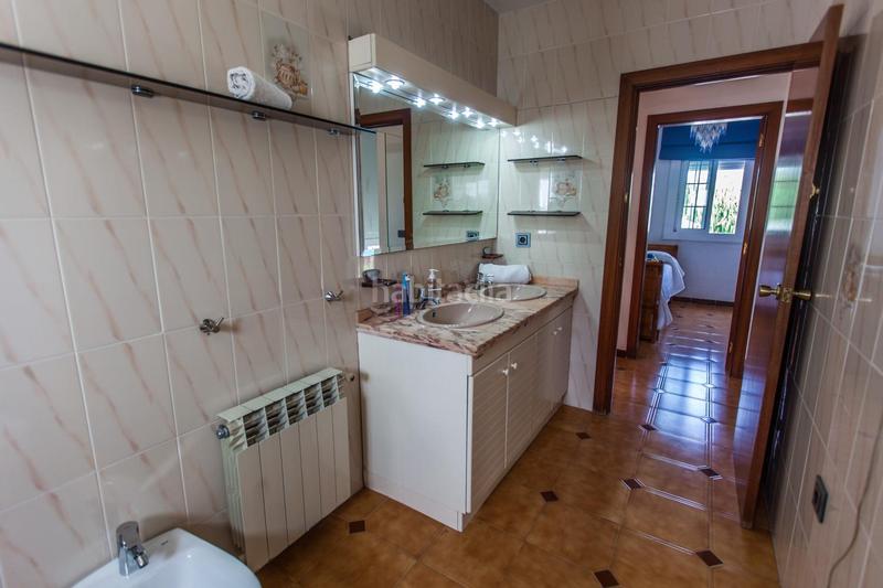 Foto c7e0ee7f-8f46-43eb-a3e7-9c2743286de7. Chalet con riscaldamento parcheggio piscina in Mas Mel Calafell