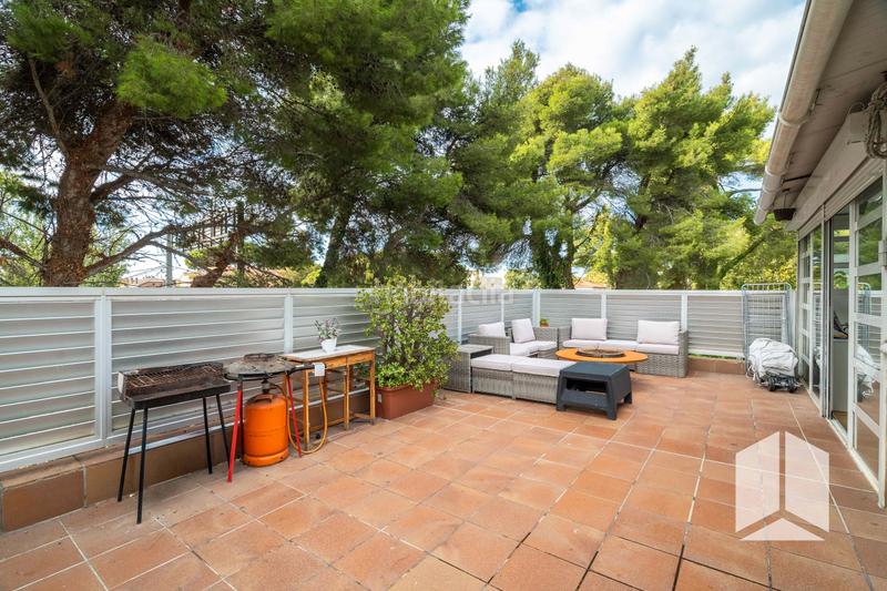 Foto 3dda14f8-8055-4752-9600-7d2b1179a621. Lloguer àtic a Baixador Castelldefels