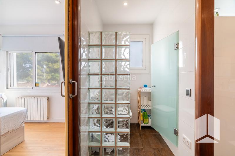 Foto 147150a7-572c-4e8c-95fa-563ca582c2a8. Alquiler ático en Baixador Castelldefels