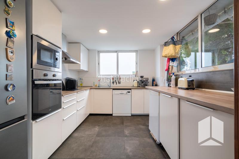 Foto 770222d5-b246-4347-92cc-6fe85c50661e. Alquiler ático en Baixador Castelldefels