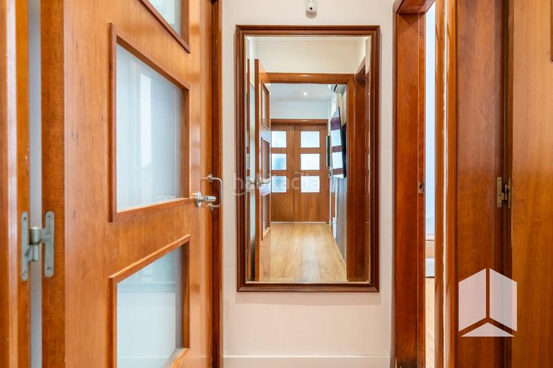 Foto b2b239a8-b253-435f-b87c-d2e3dd85201a. Miete dachwohnung in Baixador Castelldefels