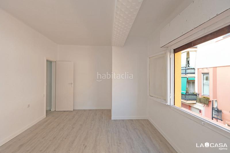 Foto 475ecd5f-3440-440f-bf20-06a67b510793. Etagenwohnung in Can Clota Esplugues de Llobregat