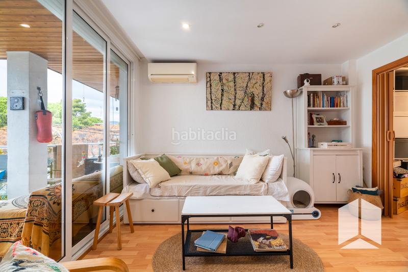 Foto f846b645-8321-4097-bd78-bf59b61e91b5. Appartement avec parking dans La Pineda Castelldefels