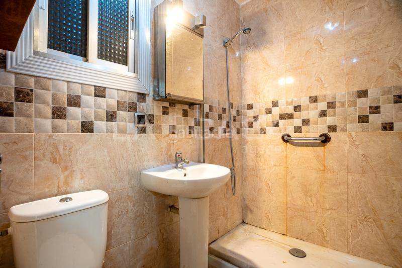 Foto 7998a3bd-5fdb-4268-a5c2-ddd909415ce0. Flat with heating in La Verneda - La Pau Barcelona