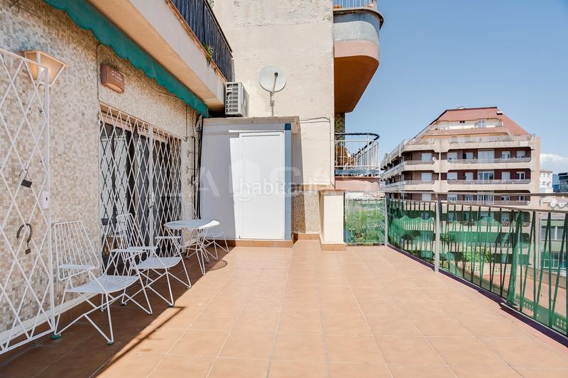 Foto 722bab00-54db-4f0c-bc13-00914d717cac. Àtic a Sants Barcelona