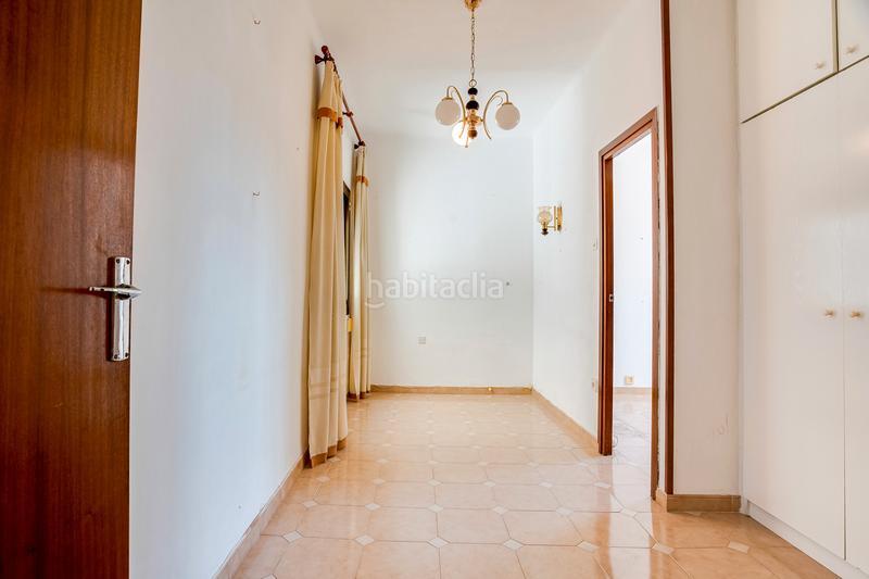 Foto e9c28b81-1c9d-4470-a92a-67e7a3eb99e1. Àtic a Sants Barcelona