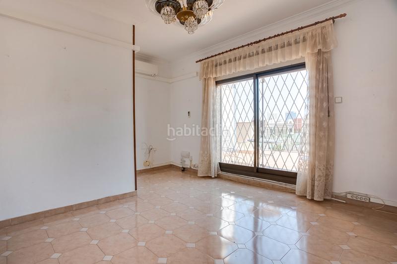 Foto 80552db1-5ee4-421c-a3be-21e49f064303. Attique dans Sants Barcelona