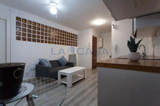 Etagenwohnung in Carrer de la Renclusa