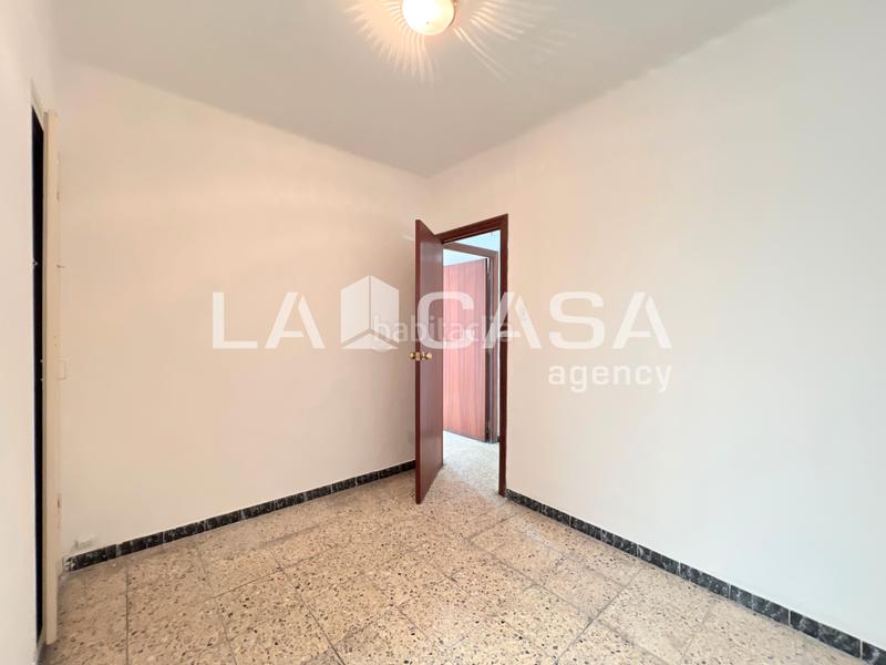 Foto 98ff65b1-ee0e-4c07-bd9a-6c24391b35f2. Attique dans Prosperitat Barcelona