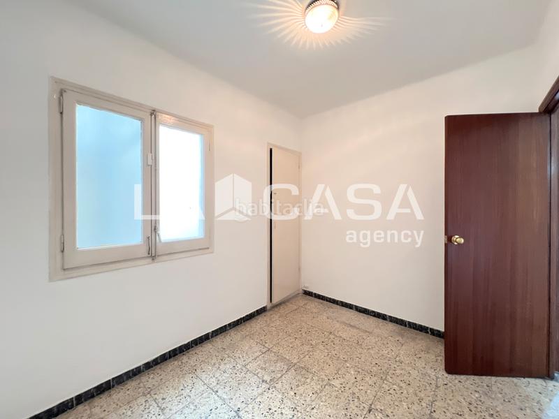 Foto a0d807de-71bc-4b29-925a-27e277c1afa4. Dachwohnung in Prosperitat Barcelona