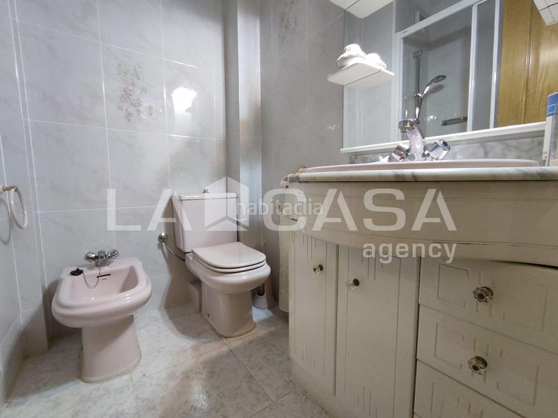 Foto f7f10704-acd6-4bba-967d-7e3aa6518ba2. Flat with heating in Centre Santa Coloma de Gramenet