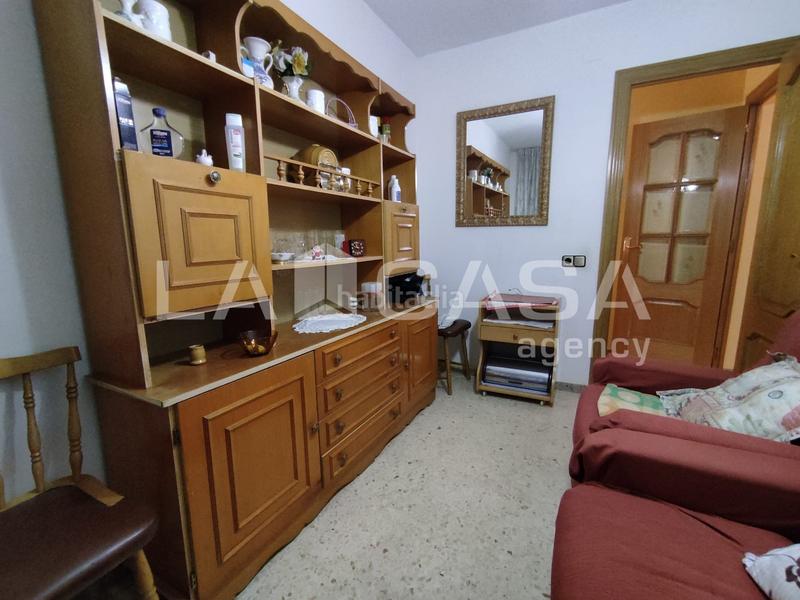 Foto 61d78f6e-dcee-4b0d-ac74-6d897fe4c47d. Piso en Centre Santa Coloma de Gramenet