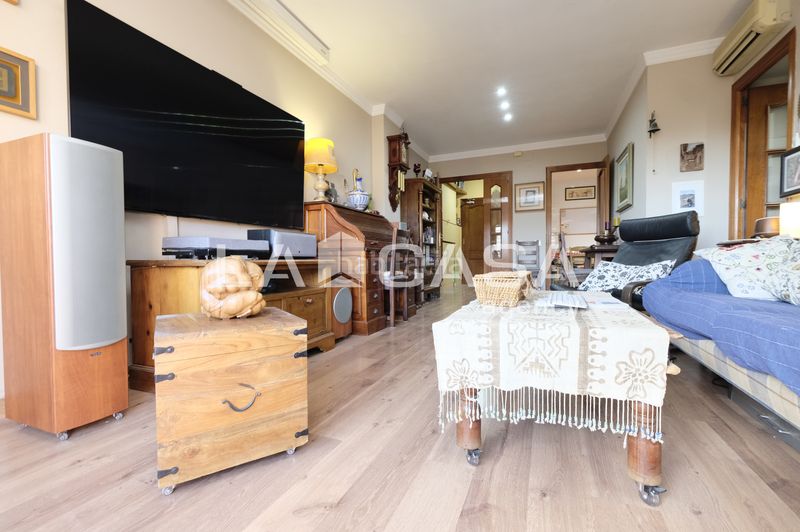 Foto 7937e3f5-24f4-427d-a822-baec732b77f2. Pis a Porta Barcelona