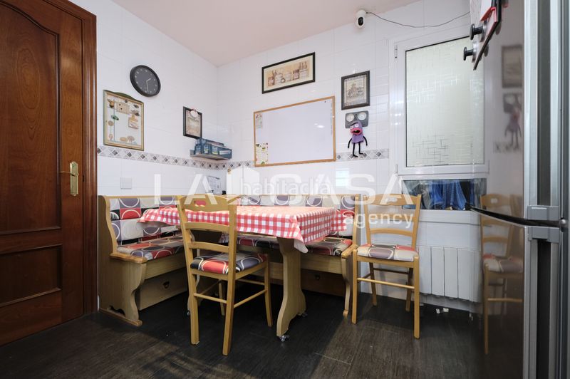 Foto ef3e4b27-6aee-417c-a06a-a13184151d23. Pis a Porta Barcelona