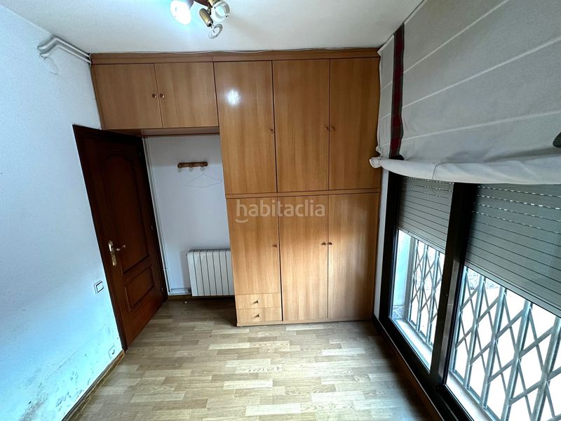 Foto 41a06d6e-5beb-431a-ba7b-95fcadbd143e. Pis amb calefacció aparcament a Sants-Badal Barcelona