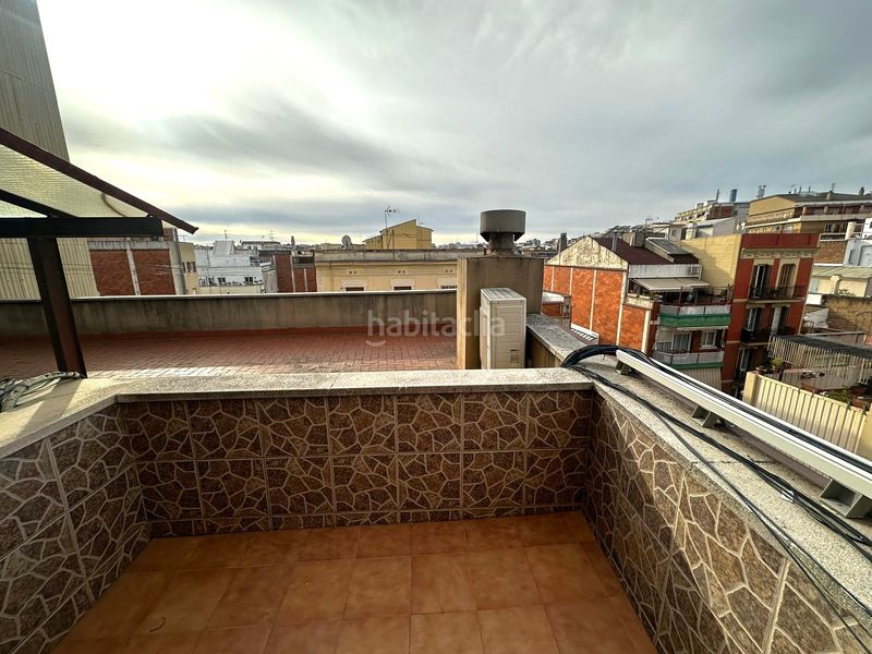 Foto 5ffd143d-f145-4cd4-8213-e58d845a3040. Pis amb calefacció aparcament a Sants-Badal Barcelona