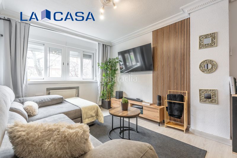 Foto 3525c5e8-1d40-499c-be95-148b12406ec3. Piso en Zofío Madrid