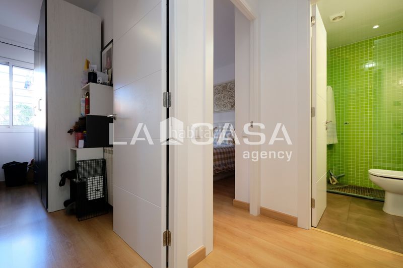 Foto 29ea5db5-fb5f-49e0-bc7a-20bd1c6c0642. Pis amb calefacció aparcament a Vilapicina - Torre Llobeta Barcelona