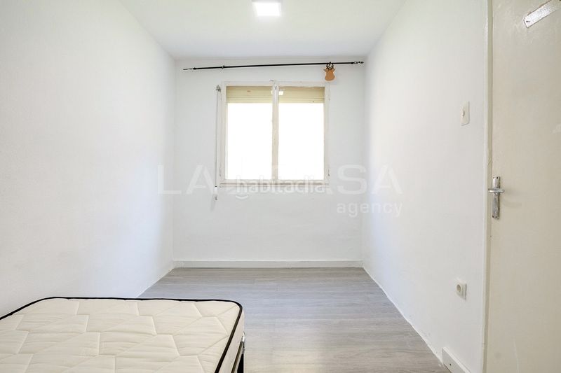 Foto a6ea661f-b8f0-442d-b6e3-69e33b8da6be. Pis a La Verneda - La Pau Barcelona