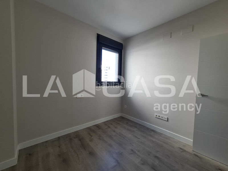 Foto 450a6c14-92f9-4753-bb3a-5359bdc64c79. Pis amb aparcament piscina a Entrenúcleos Dos Hermanas