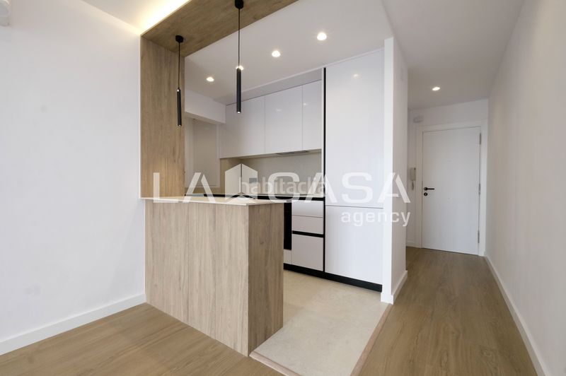 Foto 6e85db7d-126a-4b04-b5a6-dd592fd9bc24. Pis a Can Baró Barcelona