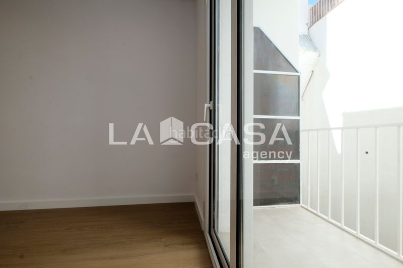 Foto 9053485a-4e79-4637-b5d0-0f6f9efba291. Pis a Can Baró Barcelona