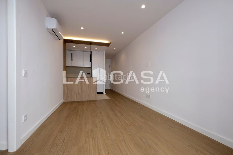 Foto d7a11856-5a88-430d-8759-4624f483a834. Pis a Can Baró Barcelona