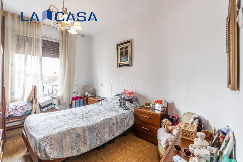 Foto d0caccb8-787f-4f57-872e-a201dbc58875. Piso en Delicias Madrid