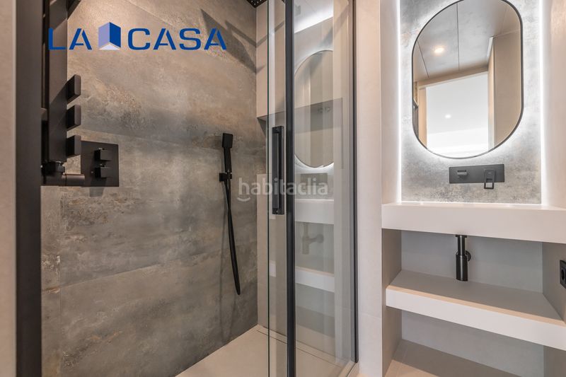 Foto b3f9966f-90dc-41a3-aa1e-a050f72653b9. Piso en Palos de Moguer Madrid