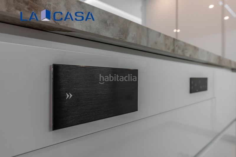 Foto b7eda9db-361d-4bcc-847f-8a466789bf68. Piso en Palos de Moguer Madrid