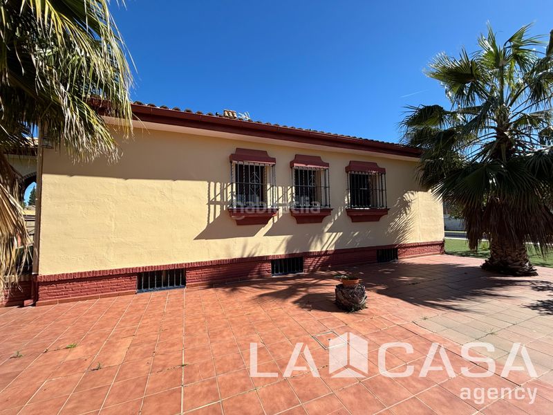 Foto cee834f4-0fed-450c-8609-3dd85e949be8. Chalet en Condequinto Montequinto