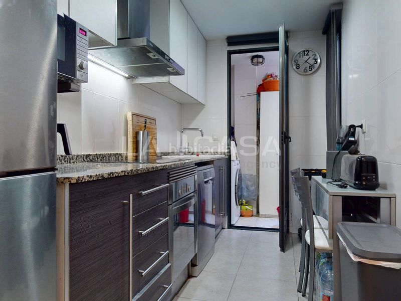 Foto 5b6e4834-8ae4-45f9-99b5-5e3a42872fd3. Pis amb calefacció aparcament a Aiora Valencia