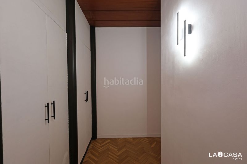 Foto d1309857-afaf-4d20-8e0d-7d8b0d2da028. Pis a La Bordeta Barcelona