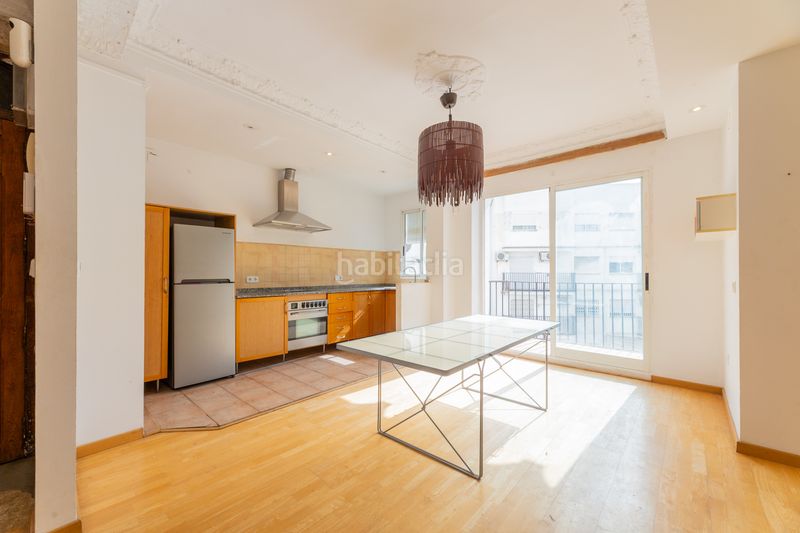 Foto 58cfecf8-7b6c-45ca-94df-30128171c453. Pis a La Petxina Valencia