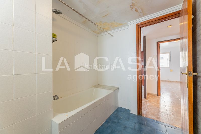 Foto 00a5064c-e76f-4f8c-a835-2918208f09cc. Pis a Trinitat Valencia