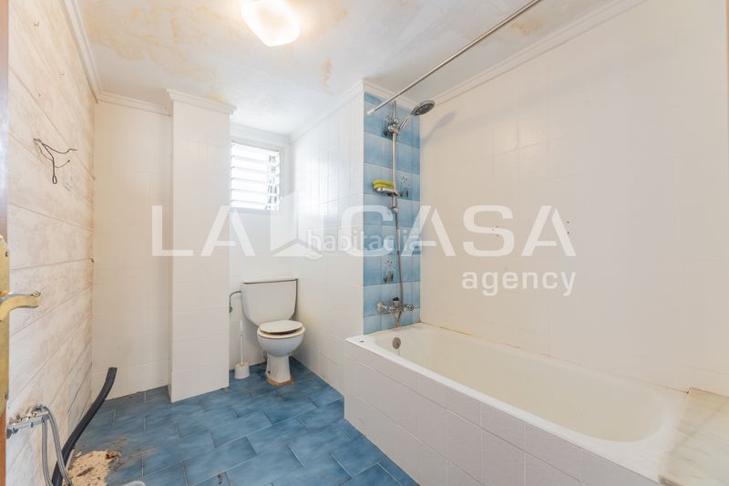 Foto f79387d8-5823-40f6-b381-caa3a22a3948. Pis a Trinitat Valencia