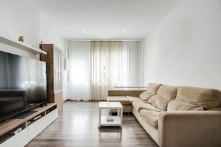 Ground floor in Sant Adrià Nord
