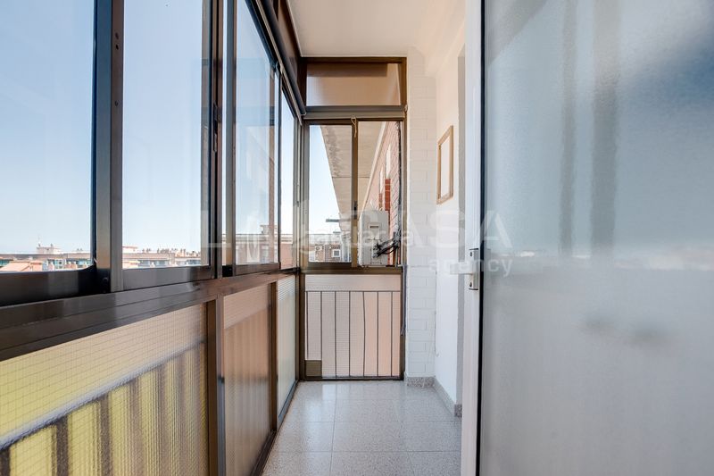 Foto 20c668b6-1856-41a8-a2fc-748e694873e0. Pis amb calefacció a La Verneda - La Pau Barcelona