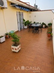 Attico in Centre