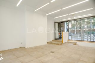 Local Comercial a La Verneda - La Pau