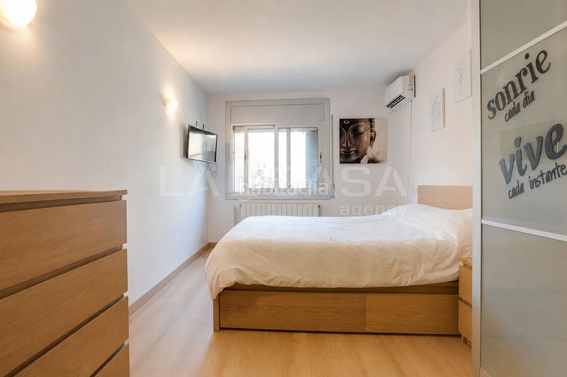 Foto b3615ee6-aba5-4453-be1a-3bd2879dde17. Pis a Centre Sant Joan Despí
