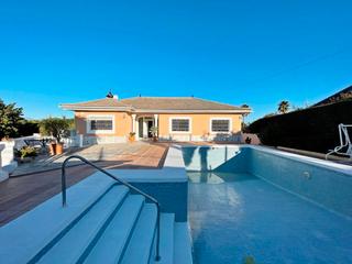 Rent Chalet in Pinos de Alhaurín. Alquiler de casa o chalet independiente en pinos de alhaurín