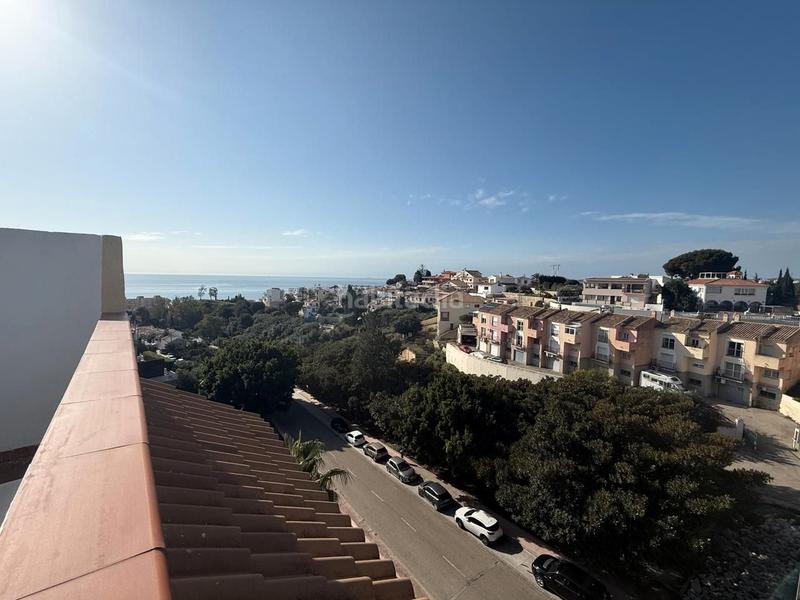 Foto 77e5a02f-1738-4542-b54b-f1bed8b8817d. Attique dans calle el roble 20 dans Torreblanca del Sol Fuengirola