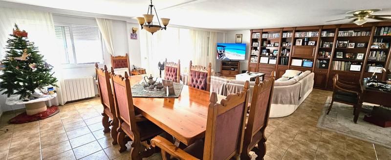 Foto 03af1ea1-87ac-48a0-ad42-b4f35ac1039e. Chalet con parcheggio piscina in Capellanía - Retamar Alhaurín de la Torre