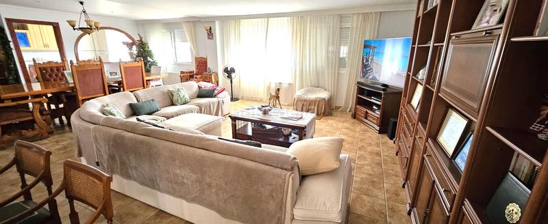 Foto 7c79867e-39d3-4676-8e6b-d24c5d14e507. Chalet con parcheggio piscina in Capellanía - Retamar Alhaurín de la Torre