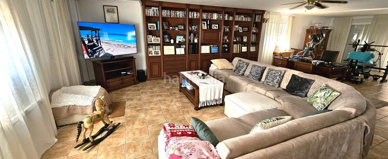 Foto e7c6bde4-150f-4952-a4f8-92a7a7b36584. Chalet con parcheggio piscina in Capellanía - Retamar Alhaurín de la Torre