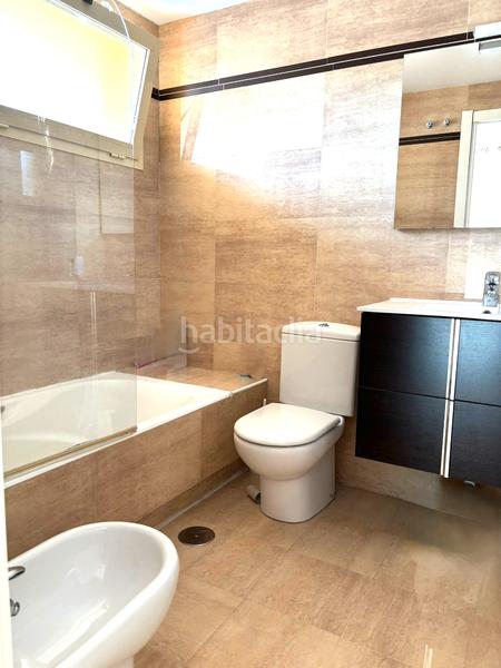 Foto 33b04fa3-b580-483e-8417-246632ab4ae2. Casa bifamiliare con camino parcheggio piscina in Alhaurín de la Torre