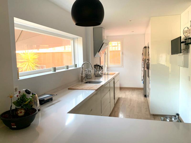 Foto a9165690-2d4e-484f-af09-43c5b903a2b1. Casa bifamiliare con camino parcheggio piscina in Alhaurín de la Torre