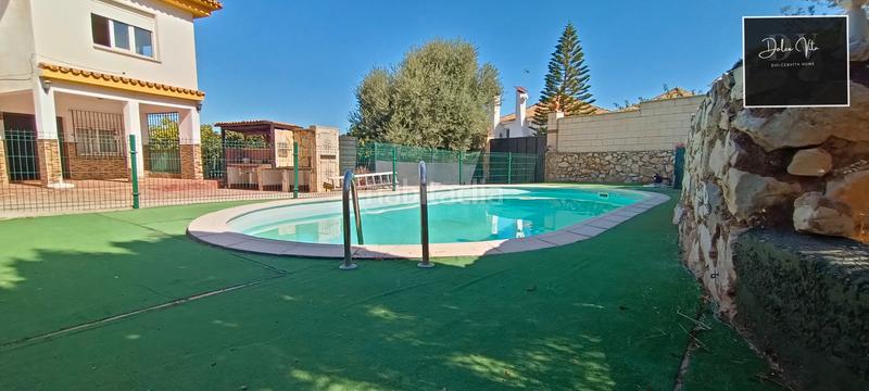 Foto ed3e98f5-c55b-4c3c-938f-dd57728fa169. Chalet with fireplace parking pool in Manantiales - Lagar - Cortijo Alhaurín de la Torre