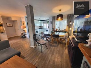 Doppelhaus  Calle rodahuevos. Chalet pareado en venta en calle rodahuevos